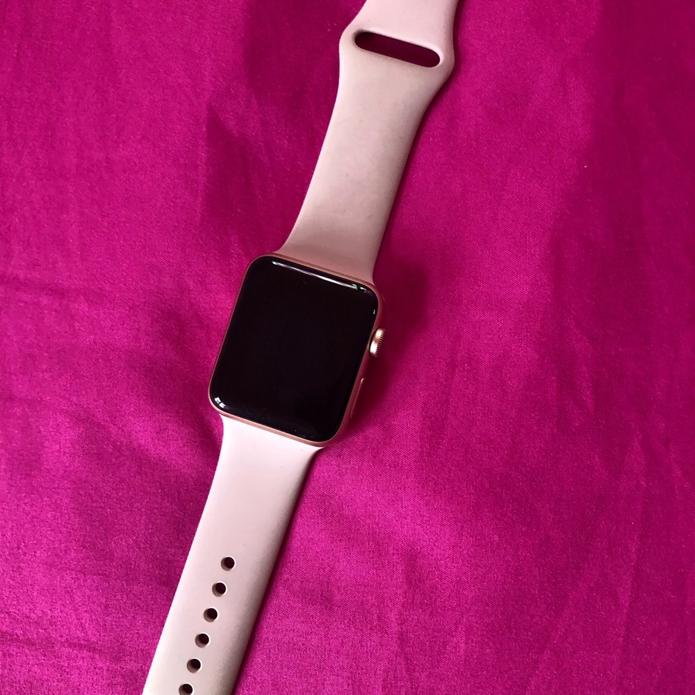 Apple Watch series 3 water proof